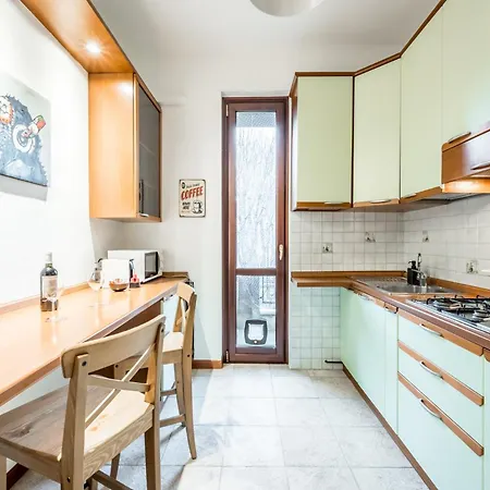 Linate-m4 - Near Metro With Free Wifi & Netflix * Milaan